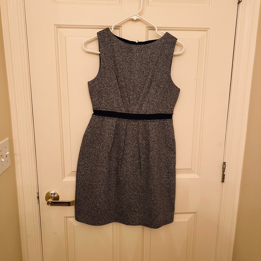 LOFT Sleeveless Gray Tweed Midi Dress with Black Waistband size 4P